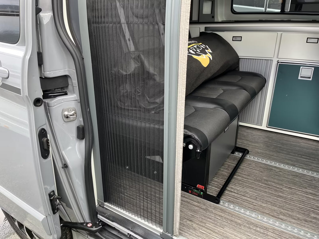 Ford Transit Custom aménagé – 2023- Panama P 10S