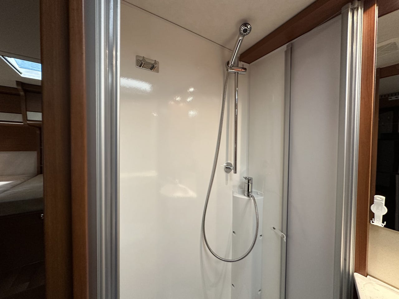 HYMER B 578 – 63 000 km – Camping-car intégral haut de gamme – État remarquable