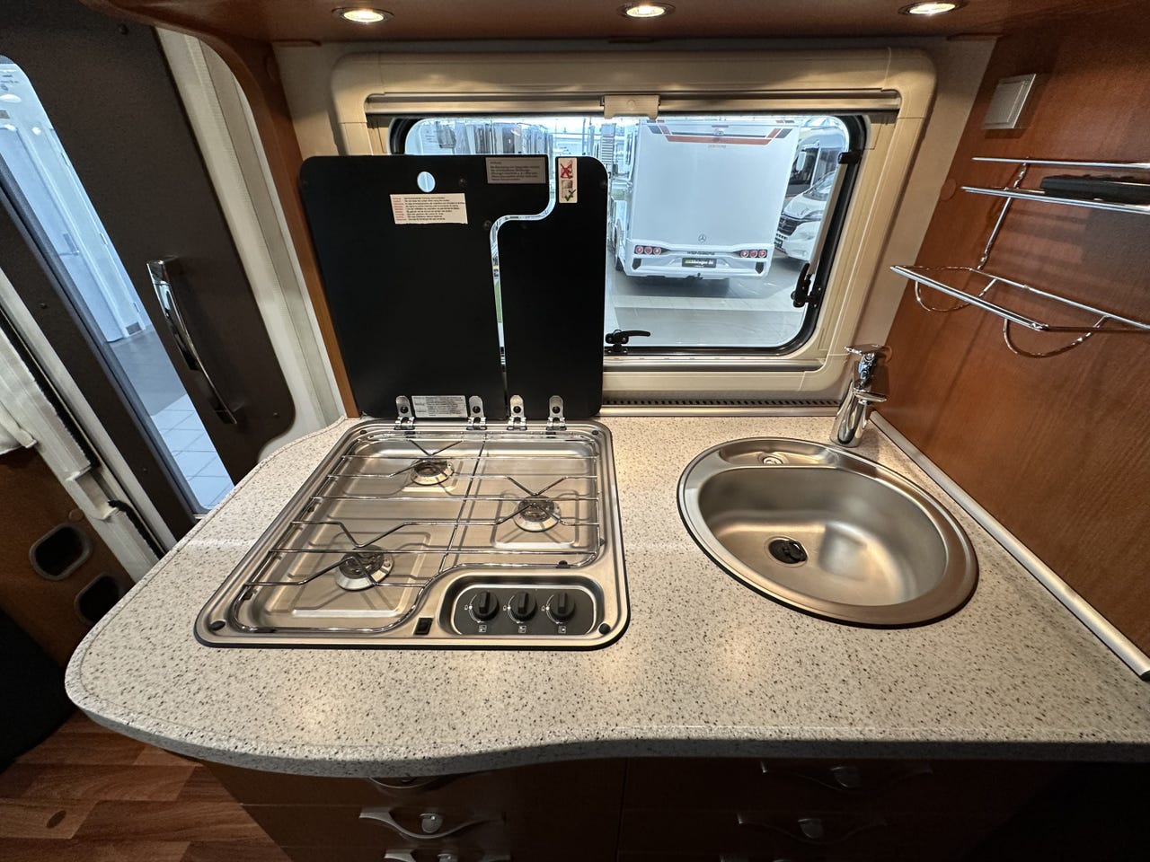 HYMER B 578 – 63 000 km – Camping-car intégral haut de gamme – État remarquable