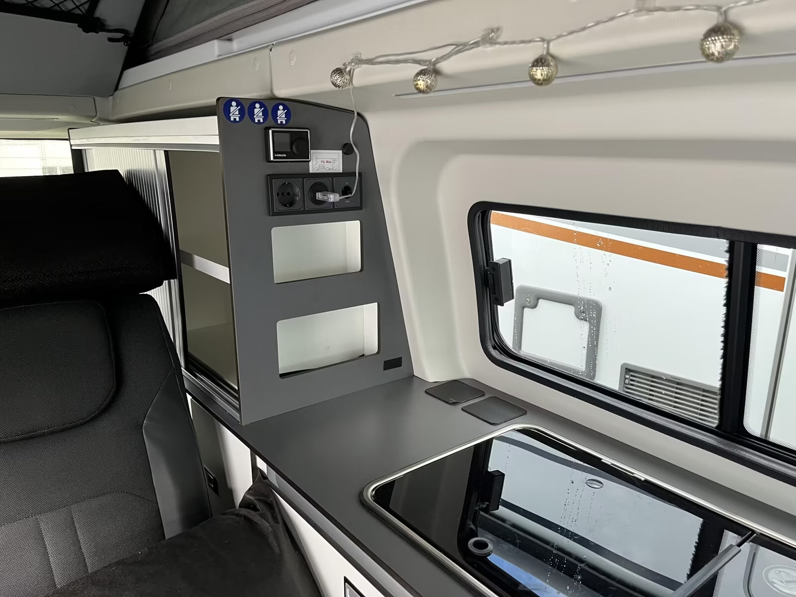 Ford Transit Custom aménagé – 2023- Panama P 10S